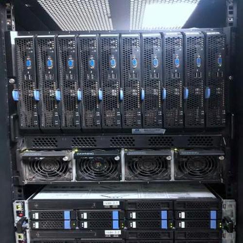 構(gòu)建高效可靠的服務(wù)器集群 主流技術(shù)棧與數(shù)據(jù)處理存儲支持服務(wù)詳解